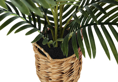 Palmier artificiel de 61 cm de haut – Toucher réel, verdure décorative d'intérieur dans un panier tissé beige.