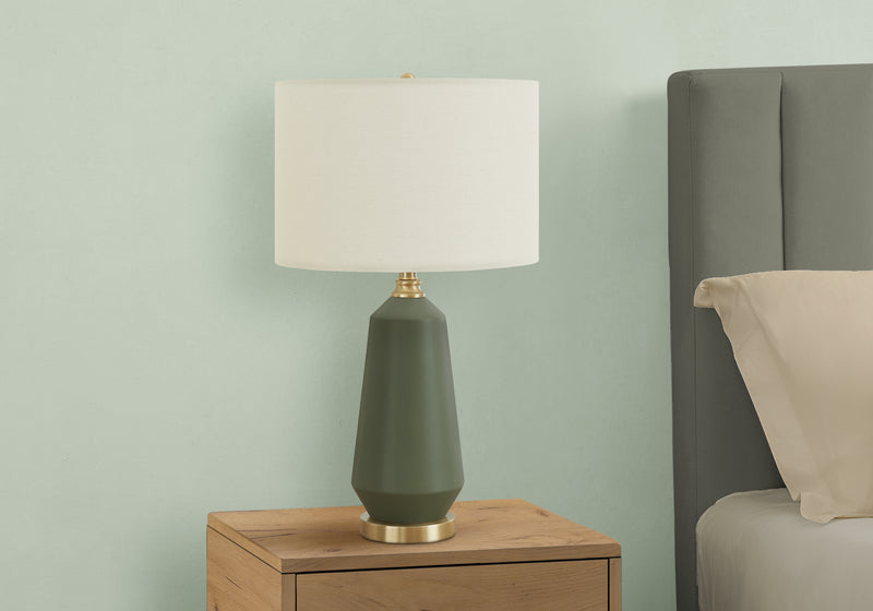 Affordable-Table-Lamp-I-9624-852