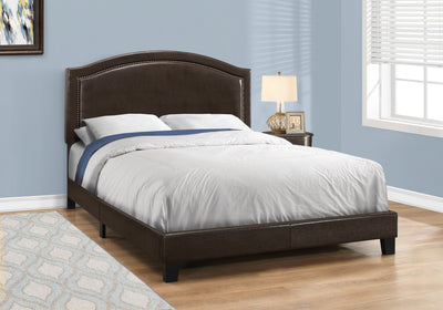 Bed - Queen Size / Brown Leather-Look With Brass Trim - I 5938Q