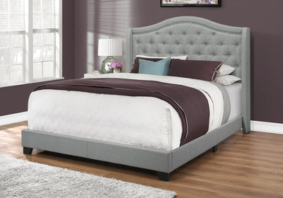 Bed - Queen Size / Grey Linen With Chrome Trim - I 5966Q