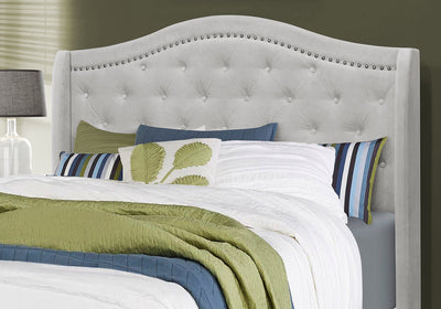 Bed - Queen Size / Light Grey Velvet With Chrome Trim - I 5967Q