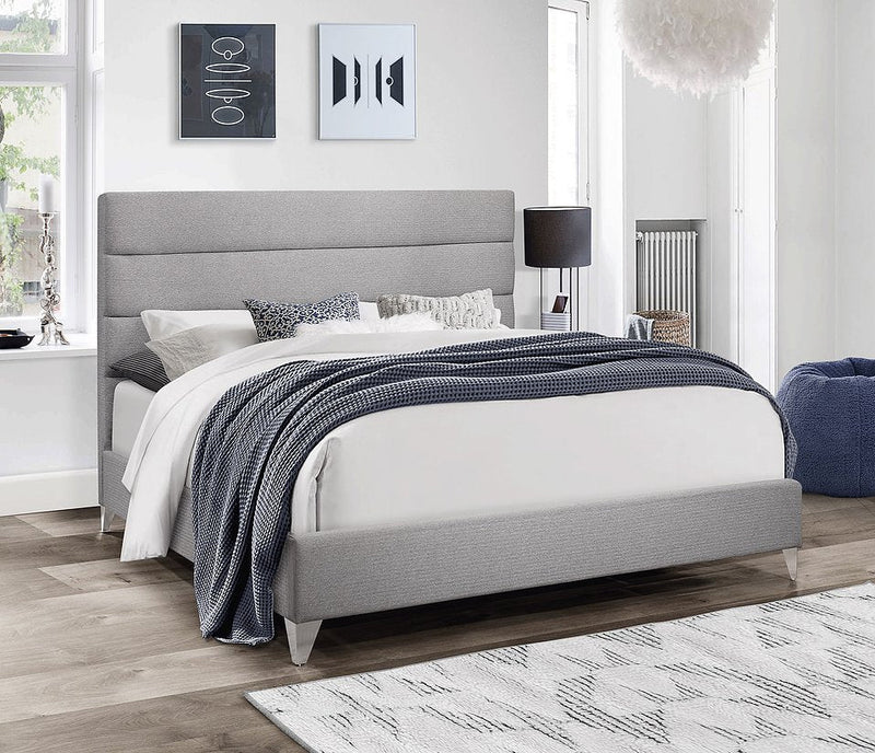 Horizontal Deep Tufted Grey Fabric Platform Bed w/ Chrome Legs - IF-5235-Q-G