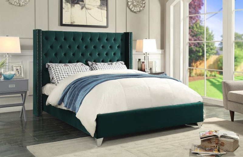 Green Velvet Wing Bed with Deep Button Tufting and Nailhead Details - IF-5894-Q-G